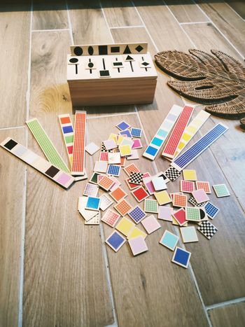 🌈Jeu éducatif en bois-Coffret boîte de tri nuancier Montessori 