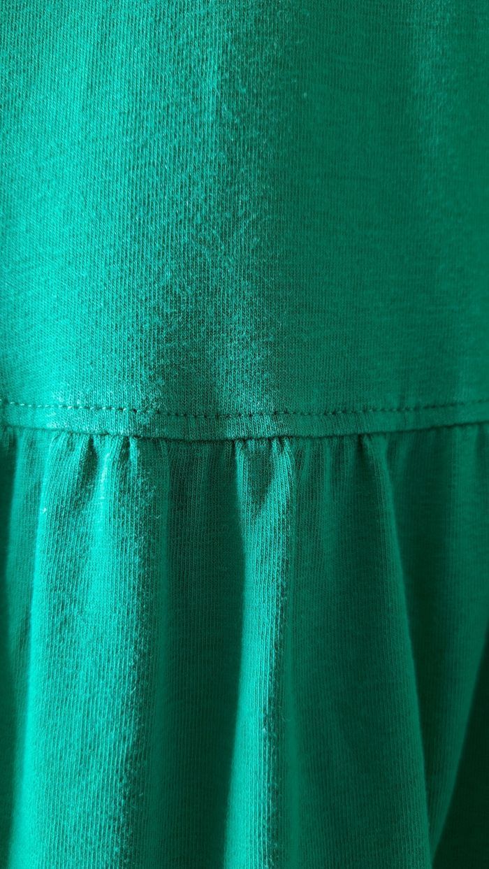 Robe verte - photo numéro 2