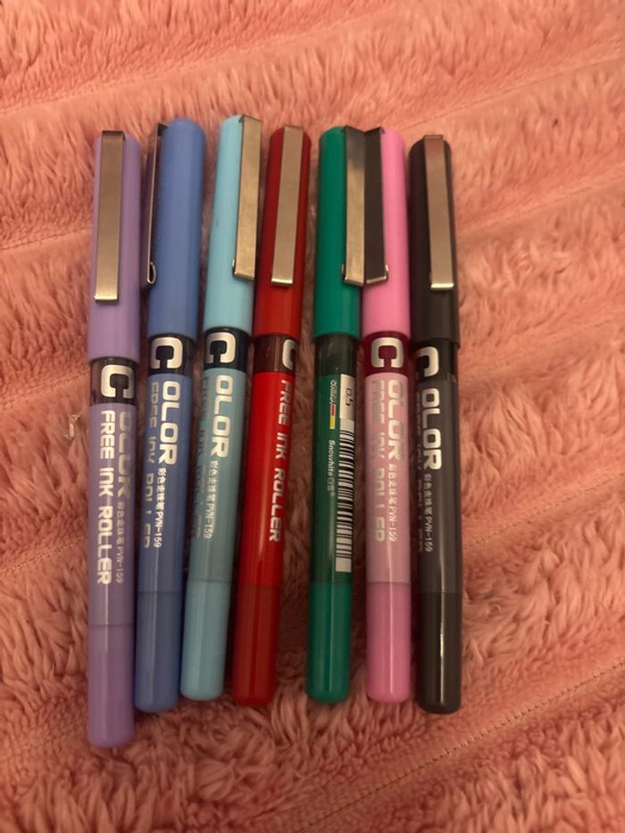 Crayon à pointe fine