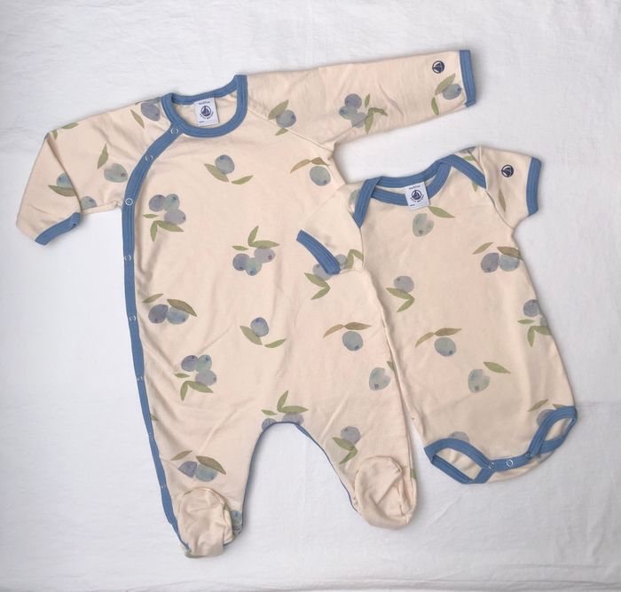 Ensemble pyjama et body Petit bateau 6 mois - photo numéro 1