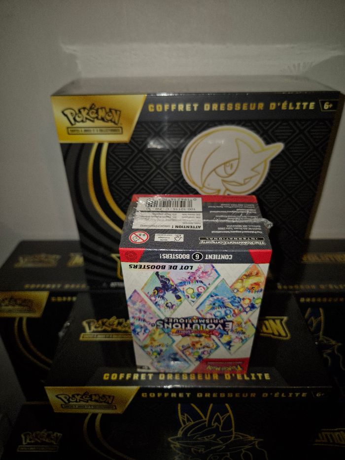 Pokémon 2 Bundle EV8.5 Évolutions Prismatiques FR - photo numéro 6