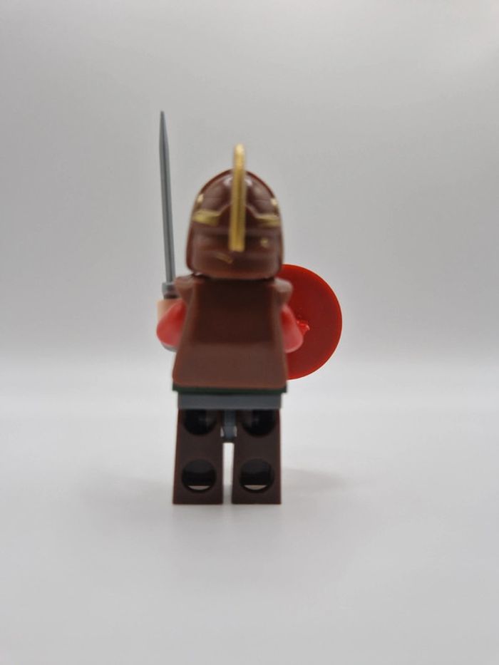 Figurine type lego Théoden Roi du Rohan seigneur des anneaux / hobbit - photo numéro 3