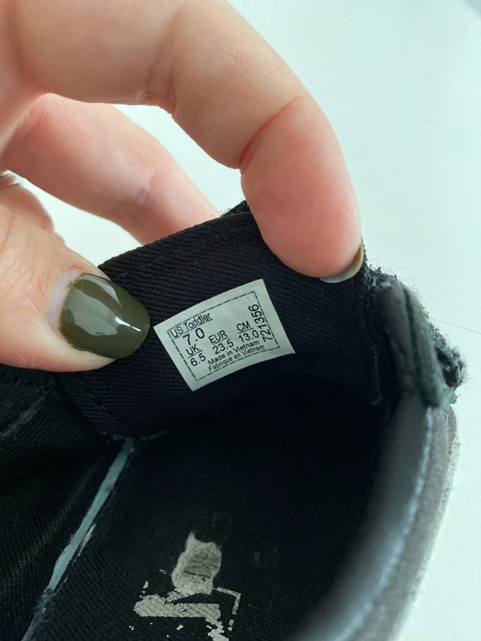 Vans 23,5 - photo numéro 5