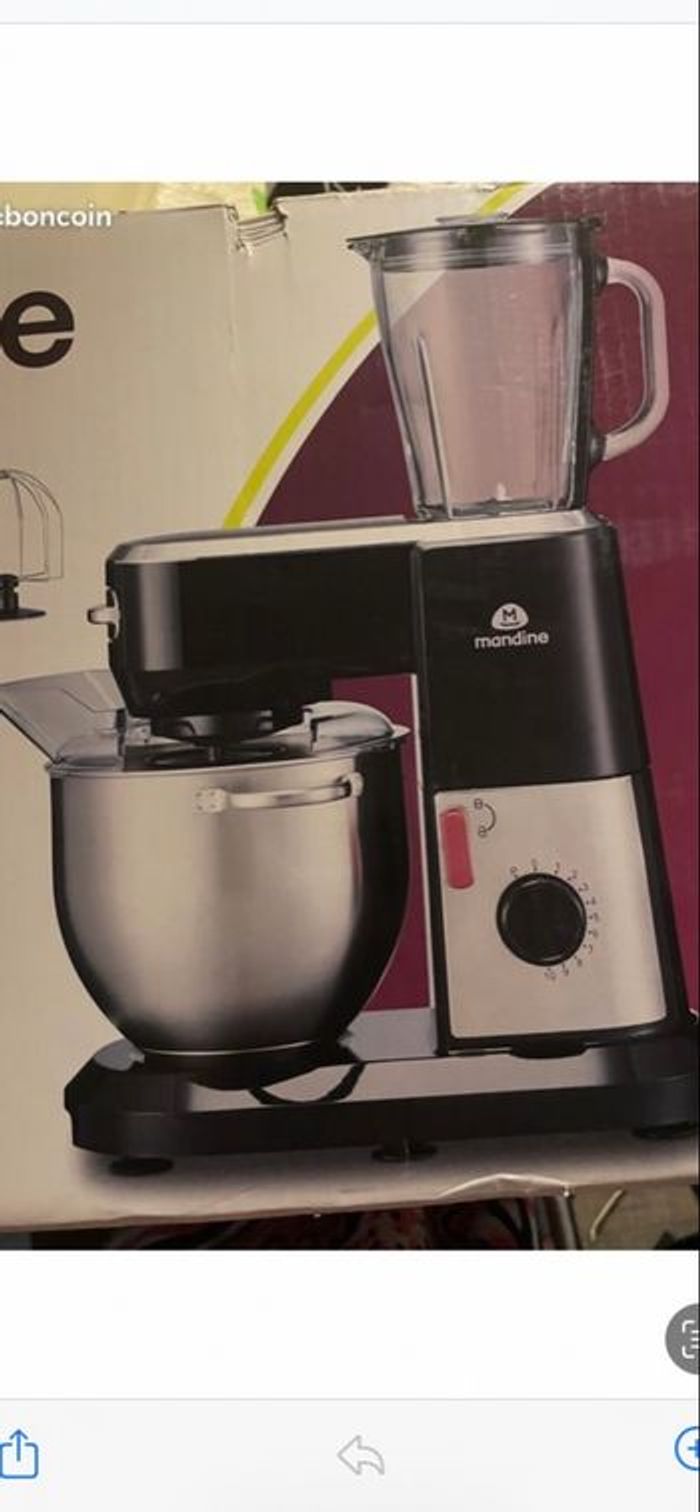 Robot de cuisine mandine