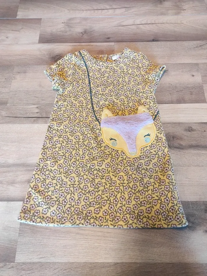 Robe DPAM 4 ans en TBE