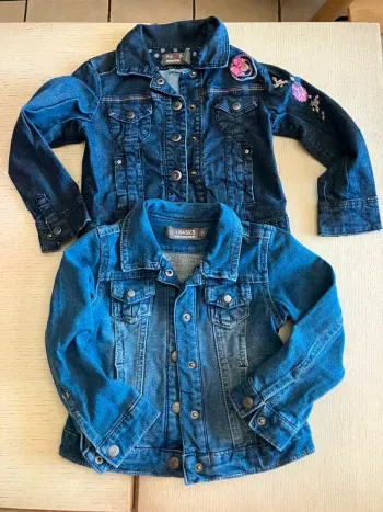 Lot 2 vestes en jean’s - 3 ans