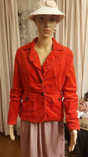 Veste rouge velour Essentiel Antwerp taille 40