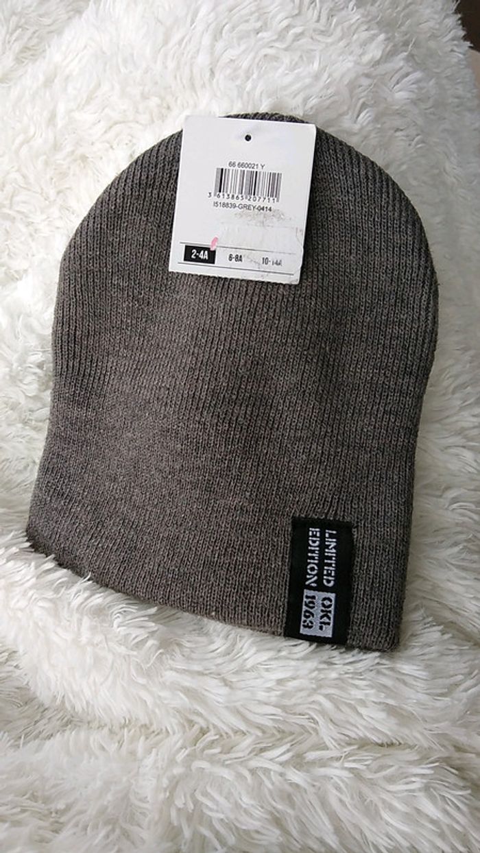 Bonnet NEUF