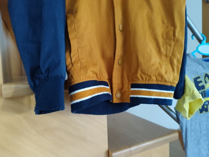 Vêtements 6 ans lot garçon - photo numéro 6