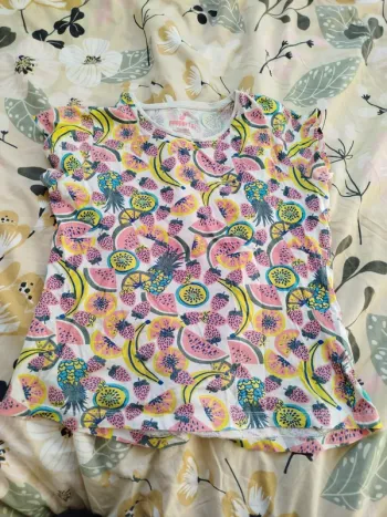 Tee shirt
