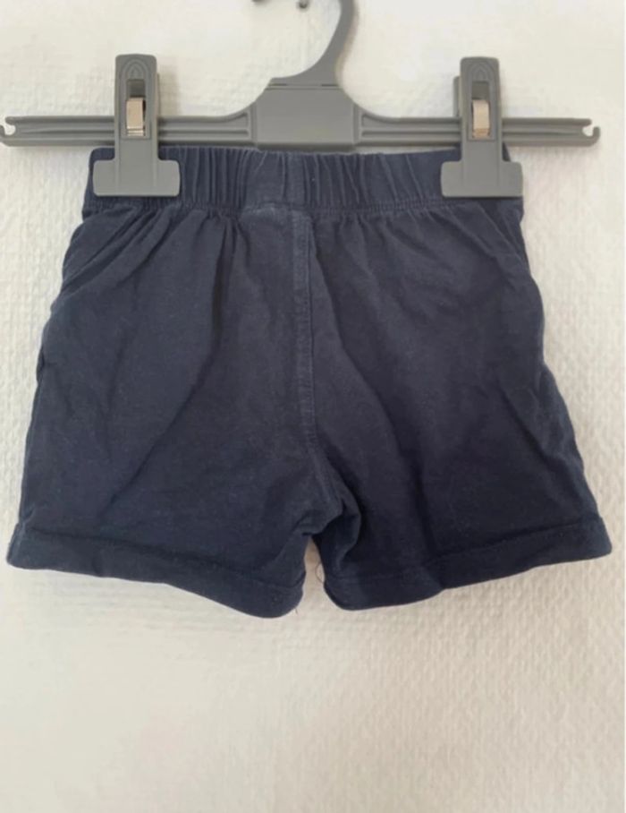 Short bébé garçon Mickey - taille 6 mois - photo numéro 4