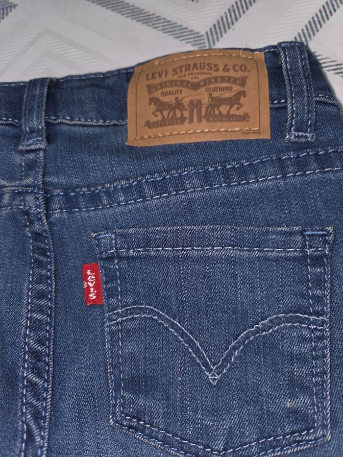 Jeans levi's - photo numéro 3