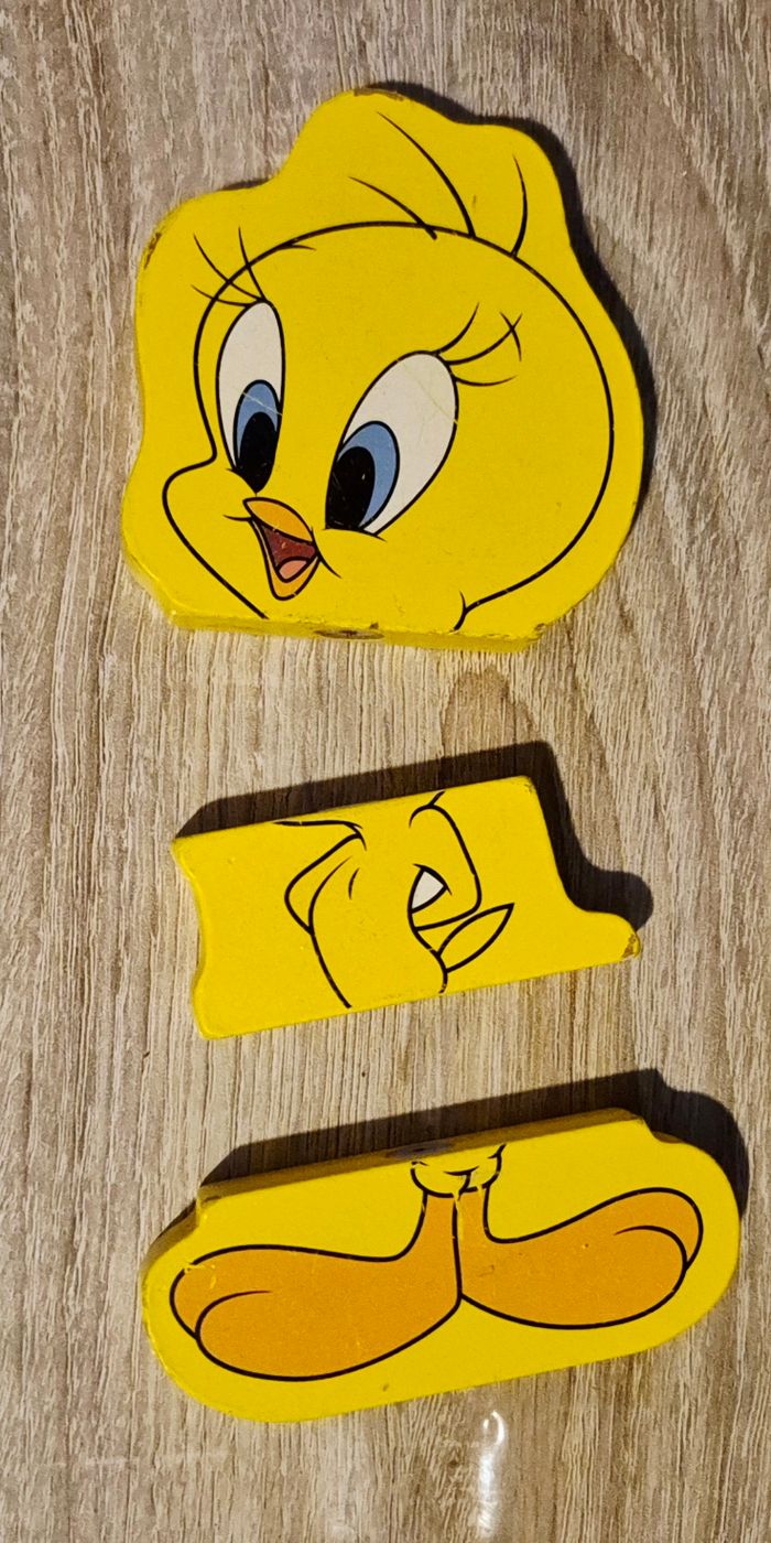 Lot de 10 Petits Jouets (Minions, Nerf, Tweety, Super-héros) - photo numéro 3