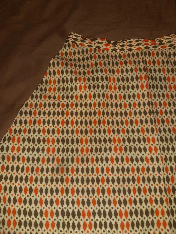 Jupe courte - photo numéro 2