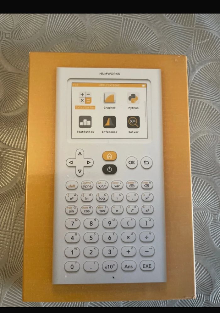 Calculatrice Numworks - photo numéro 3