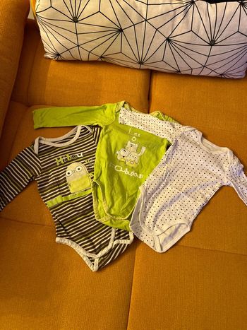 Lot de 3 bodies 6 mois