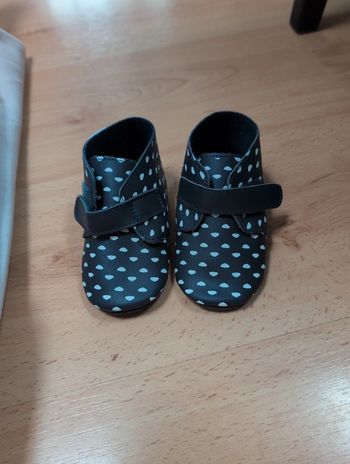 Chaussons Noukies's taille 21/22 Neuf