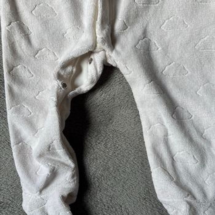Grenouillère / pyjama - photo numéro 3