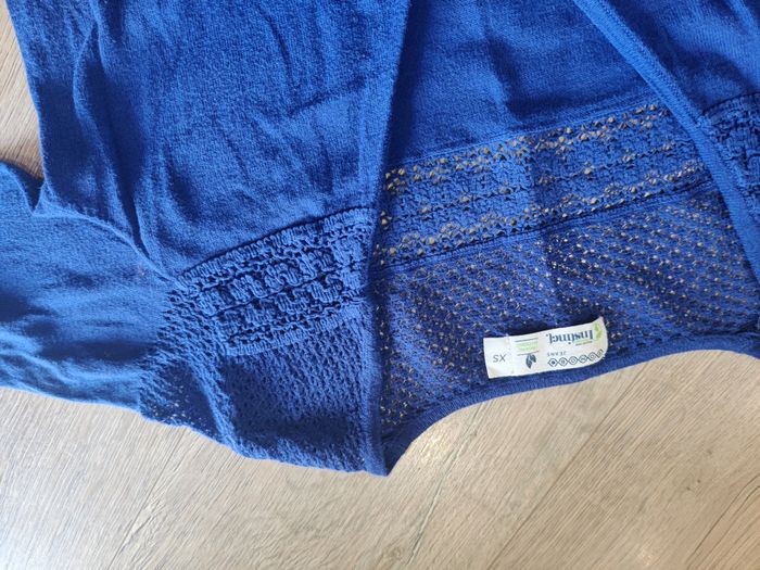 Pull cache coeur bleu roi Bonobo Taille XS - photo numéro 2
