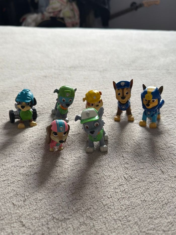 Figurine pat patrouille / paw patrol - photo numéro 2