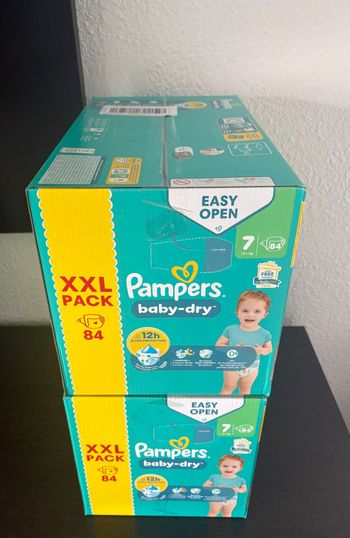 Couches Pampers taille 7 Baby Dry