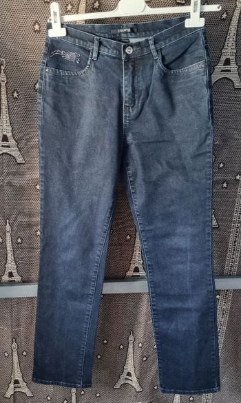 Jean marine taille 40