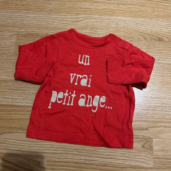 T-shirt rouge