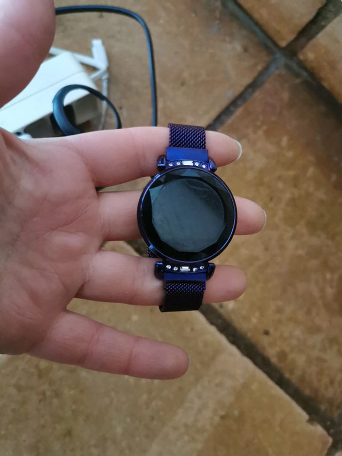 Montre rechargeable compteur de pas bracelet métal - photo numéro 6