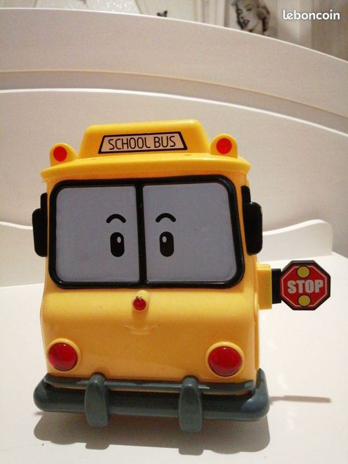 Robocarpoli Totobus