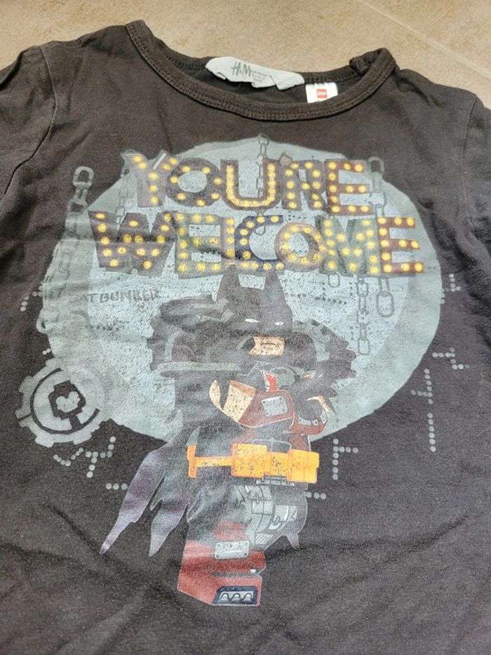 T-shirt manche longue h&m lego batman 2 ans 4 ans - photo numéro 2