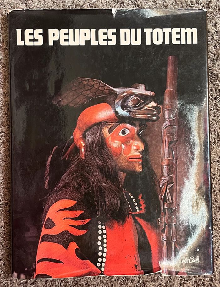 Livre "Les peuples du totem"