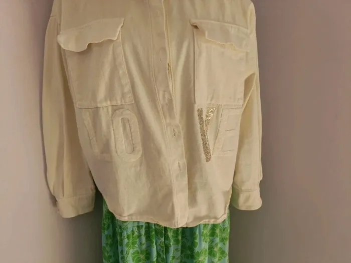 Chemise veste écrue/crème neuve - photo numéro 3