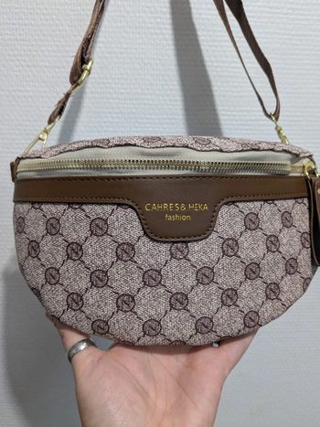 Sac banane bandoulière neuf