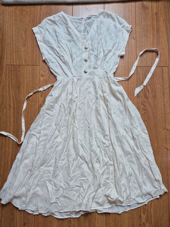 Jolie Robe légère beige naf naf taille 38