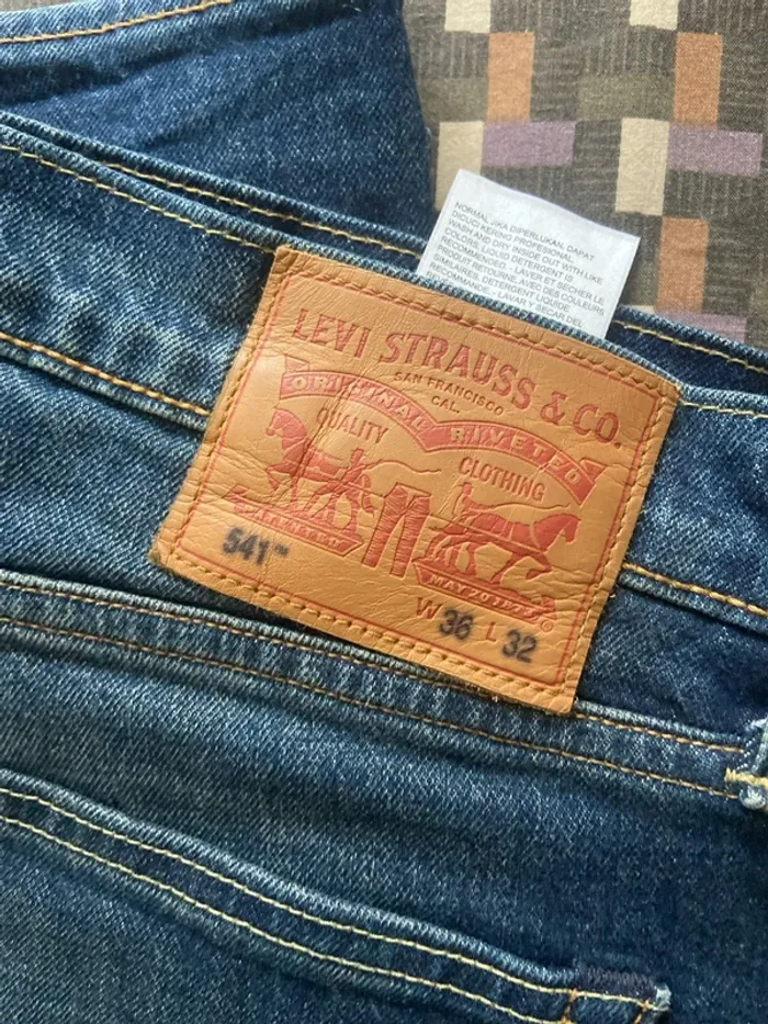 Jean Levis homme