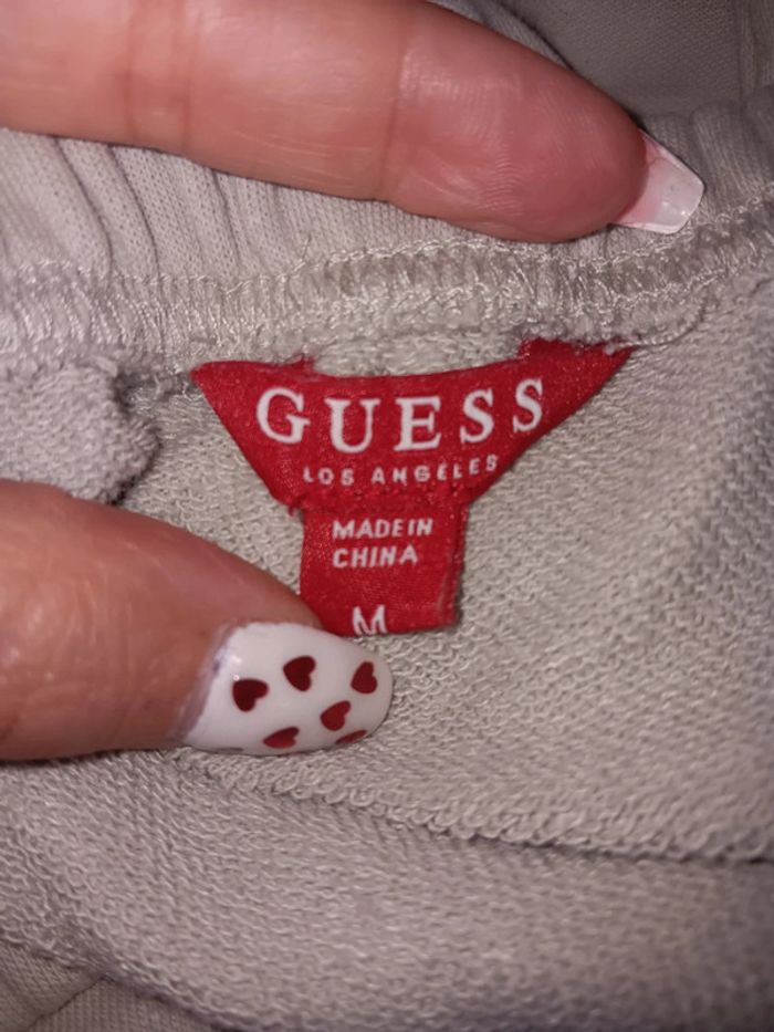 Haut marque guess taille m - photo numéro 6