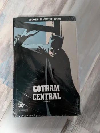 DC Comics La légende de Batman Gotham Central Tome 4 neuf sous blister