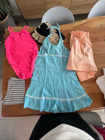 Lot fille 9-10 ans