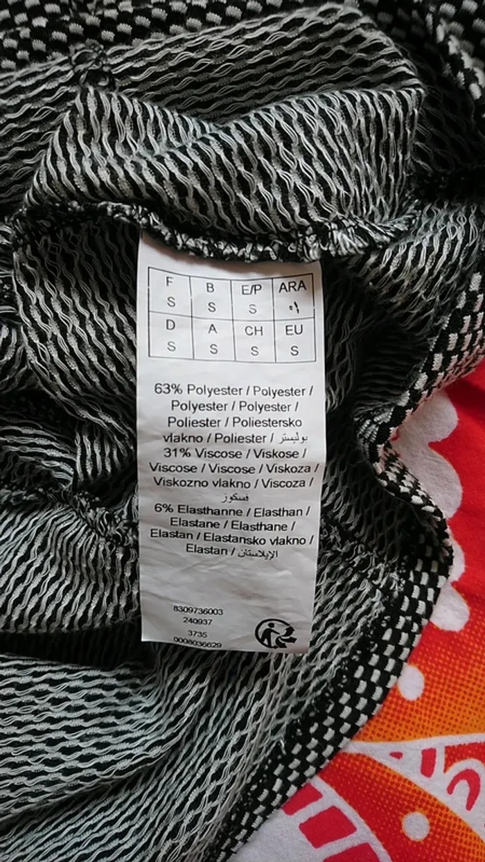 T shirt a motifs gris et noirs, grain de malice - photo numéro 5