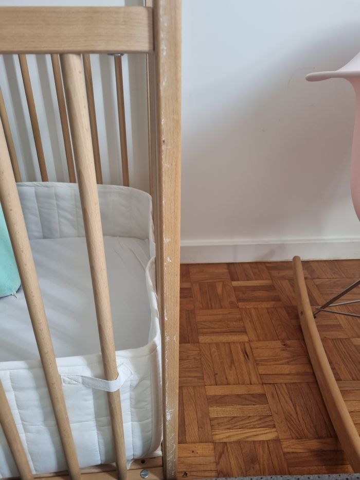 Lit bébé en bois à barreaux - photo numéro 5