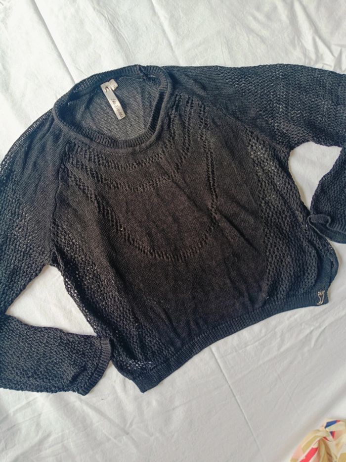 Haut crochet manches ajourées