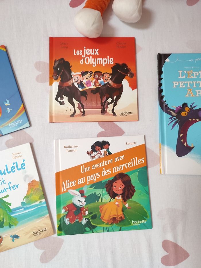 Lot de 5 livres - Hachette Jeunesse - photo numéro 3