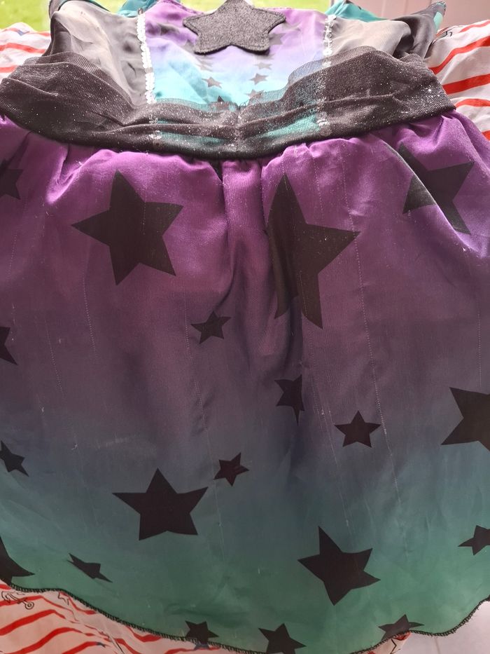 Déguisement petite sorcière d'halloween - photo numéro 3