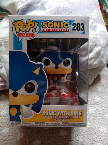 Funko pop sonic with ring 283