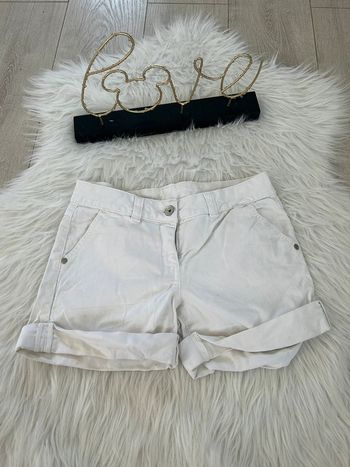 Très beau short blanc 😻 taille 36 camaieu