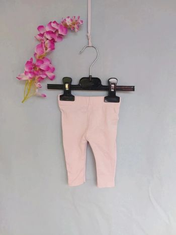 Très beau legging 62 cms 6 mois