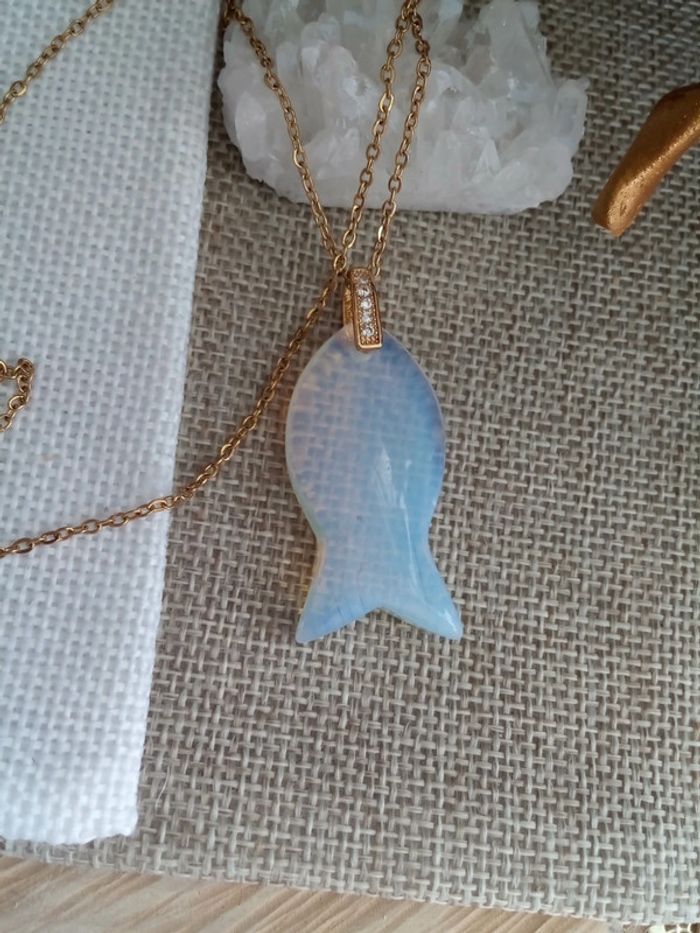 Collier sautoir bohème poisson pierre opaline - photo numéro 4