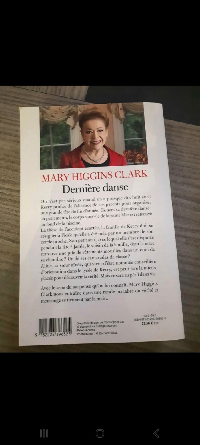 Livre dernière danse - photo numéro 2