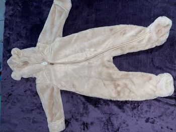 Combi-pilote bébé taille 6-9 mois H&M