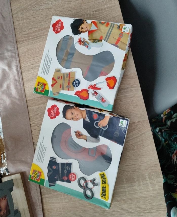 Lot déguisements jeux